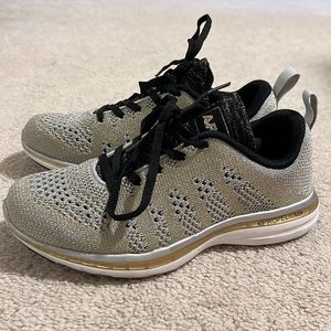 APL Size 5 Silver and Gold Sneaker